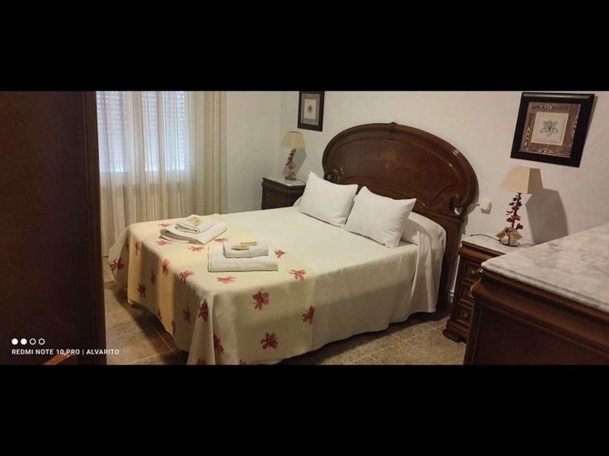 Room In Lodge - Betania Hotel-Restaurant バルデペニャス エクステリア 写真